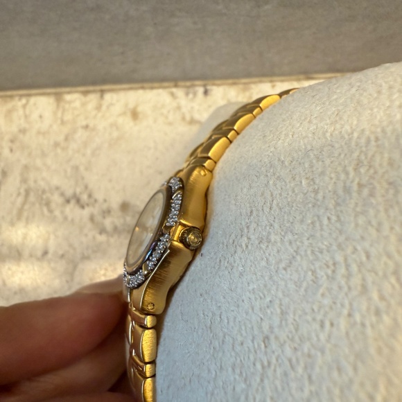 Pre-Owned Anne Klein Diamond Swiss Watch Ladies stainless back - Picture 5 of 10